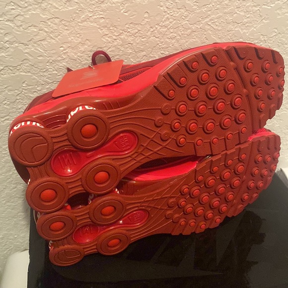 Nike shox Supreme RED - Picture 4 of 8
